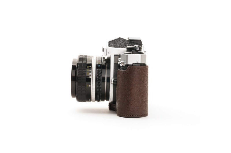 BolinUS Nikon FM2 Case, BolinUS Handmade Genuine Real Leather Half Camera Case Bag Cover for Nikon FM2 FM FE FM2n FE2 With Hand Strap (Coffee) - Image 3